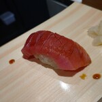 Sushi To Tempura Nihon No Umi - 中とろ握り