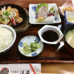 お食事処　淡海 - 定食をひとつ