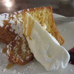 小さな街の食堂 cafe MISTY - セットのデザートはキャラメルシフォン