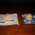 瀬里奈 - デザートのチーズケーキとアイスクリームです。