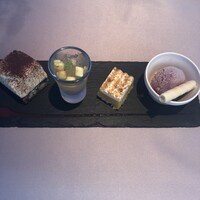 アーティスト カフェ - 