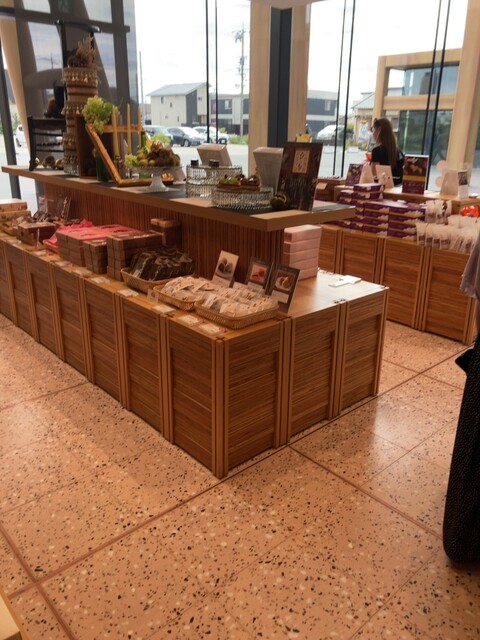 SWEETS BANK SHOP 春華堂 - 新浜松/洋菓子 | 食べログ
