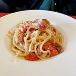 Della Amore - ジョルノの和寒産トマトが甘い！