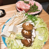 あぐー豚しゃぶしゃぶ専門店 とり央 別邸 - 