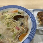 リンガーハット - 料理写真: