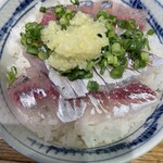 活あじ丼 内浦 - 