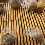 天然酵母パン オ フルニル デュ ボワ - 