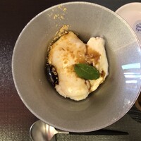 ニュー松坂 西宮北口店 - 上から見たデザート