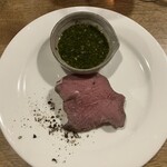 ビストロマルコ - 仔羊ランプ肉　ミントソース