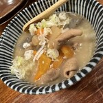 Taishuu Oden Yakitori Sakaba Hanabi - もつ煮