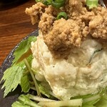 大衆おでん・やきとり 酒場はなび - 手作り味噌のっけポテサラ