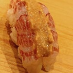 鮨 しゅん輔 - シマエビです。寿都産です。禁断の二尾つけ