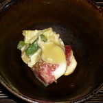 坐来 大分 - １．咲きつけ（冠地どりと隠元芥子和え 大分無花果添え）