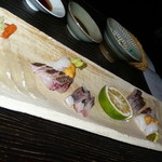 坐来 大分 - ３．①造り（関あじ・関伊佐木・真子鰈）