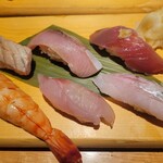 和食と立喰い寿司 ナチュラ - 握り６点盛り
