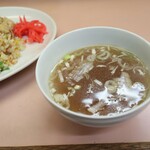 九州中華料理店 - チャーハンのスープ