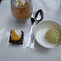 リュクス ダイニング ハプナ - 