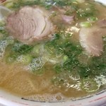 ふくちゃんラーメン - 既に膜が張るほどの豚骨フレグランスは最高です！