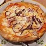 サイゼリヤ - 真イカとアンチョビのピザ