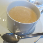 BUNDAN - こちらは牛乳をコーヒーで煮出した物。