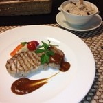オーベルジュ - 豚肉グリルと茸ごはん