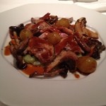サリュー - 鶉のロースト　葡萄のソース　2013-10