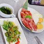 藤良 院庄インター店 - 満腹ランチセット一人前サラダとスープ付き