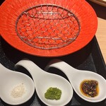 完全個室 しゃぶしゃぶ九 - しゃぶしゃぶ用のトリュフジオ、柚子胡椒、山椒味噌だれ