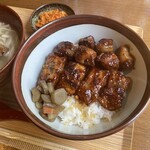 風遊斎 - 辛味噌ソーキ丼
