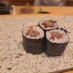 鮨 玉かがり 天ぷら 玉衣 - 鉄火巻に塩と胡椒がビックリのマリアージュ