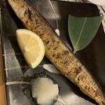 大衆酒場 福山バット - 秋刀魚丸ごと焼き