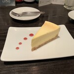 リビング - こだわりのチーズケーキ660円