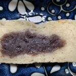 人舟 - ココナッツミルクあんぱん断面