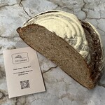 OZ bread - パン・フォンデュラク 1/2 360円