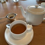 Viridis - 食べながら、お喋りしていると、声をかけてくれます。紅茶をお願いしました。