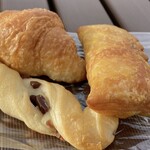 Canal Bakery - ミニクロワッサン＆レーズンバタースティック＆ジャーマンポテトパイ