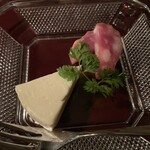 Bar anchor - カマンベール、セミドライサラミ