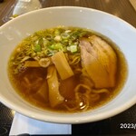 塩沢石打サービスエリア（上り線）フードコート - 醤油ラーメン￥800