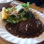 レストランれむの巣 - 彼女様の食べたハンバーグ