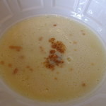 イザイ - 薩摩芋のスープ