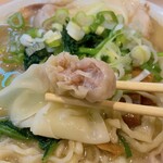 桜上水 船越 - ワンタン断面