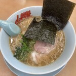 ラーメン山岡家 - 醤油ラーメン690円