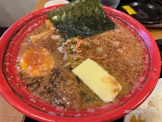 Yugawaya - 海老味噌ラーメンアップ！