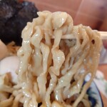 ケンチャンラーメン - 麺