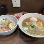 ヌードル＆スパイスカレー 今日の1番 - 