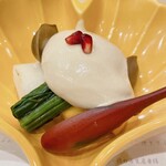 蕎麦割烹  倉田 - 大黒本しめじ、梨、柿、ほうれん草、胡麻豆腐、柘榴