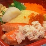 丼丸 - 北海丼　525円
