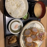 すき焼き 串カツ はるな 本町店 - 