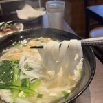 粤港美食 - 麺リフト