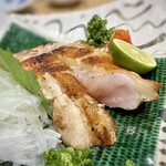 炭火焼鳥 きち蔵 - 稲垣種鶏場 名古屋コーチン胸たたき